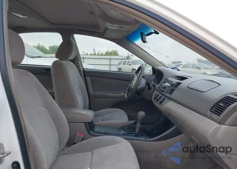 2003 Toyota Camry Le from USA, damaged, VIN 4T1BE32K13U254254